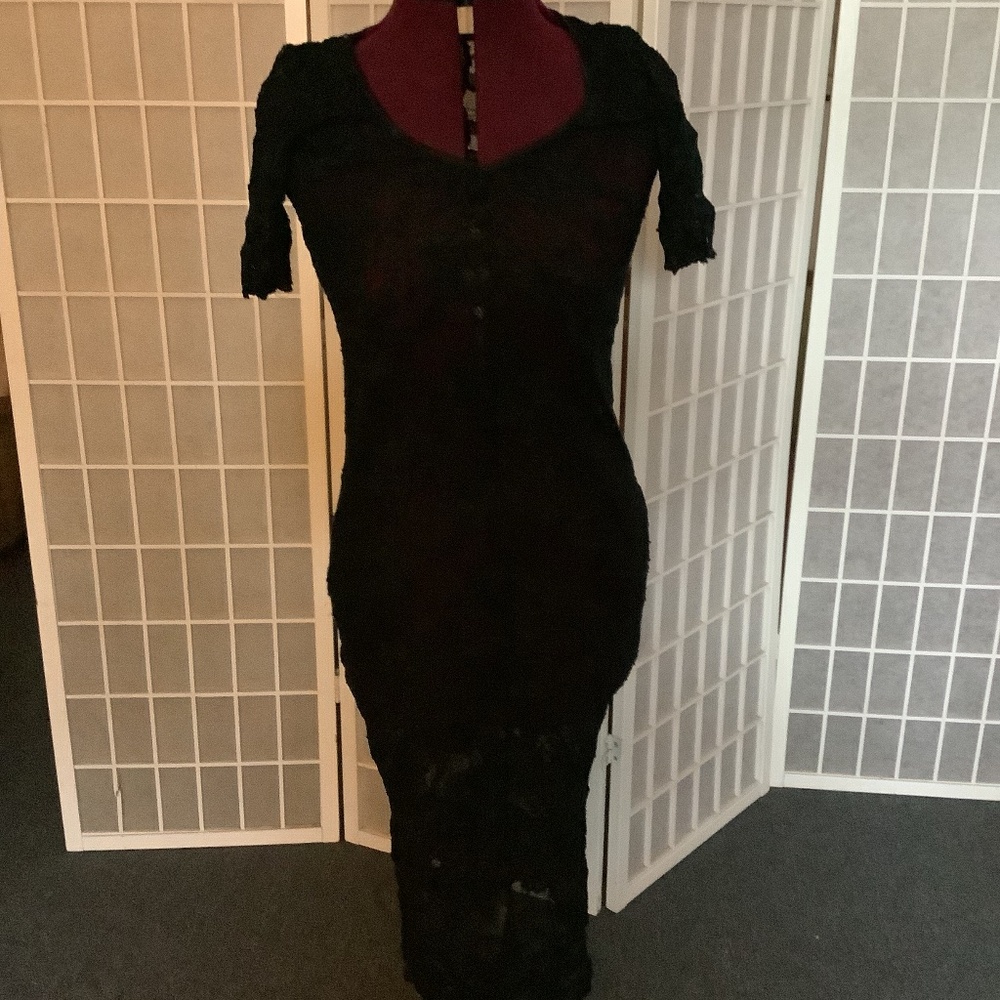 Mica Black lace dress 1990’s